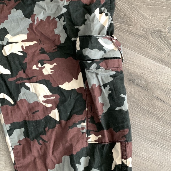 Camo Pants - Picture 3 of 4